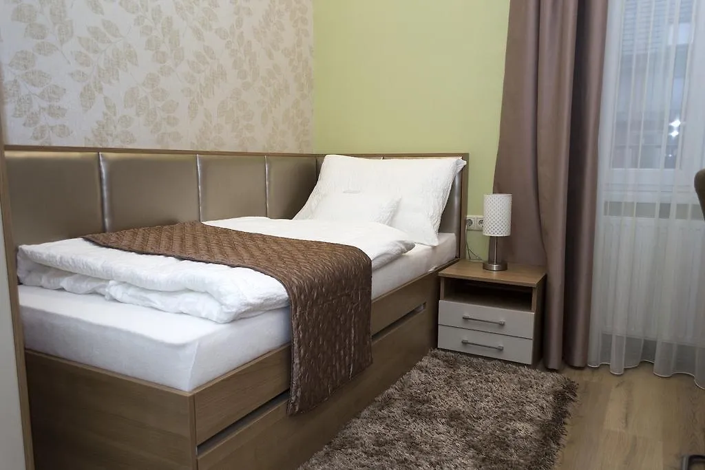 Ditta Panzio Guest House Debrecen Hungary