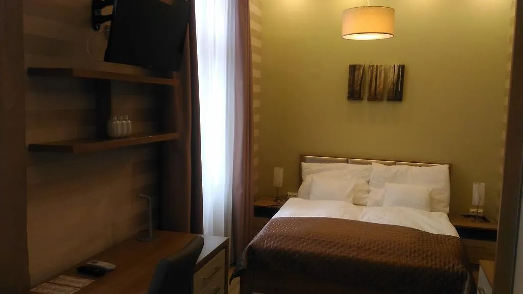 Ditta Panzio Guest House Debrecen